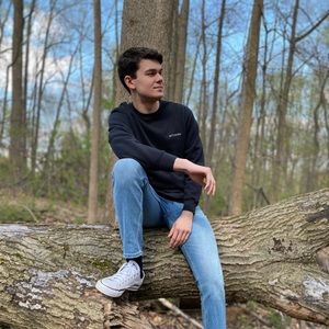 Meet your Posher, Clayton